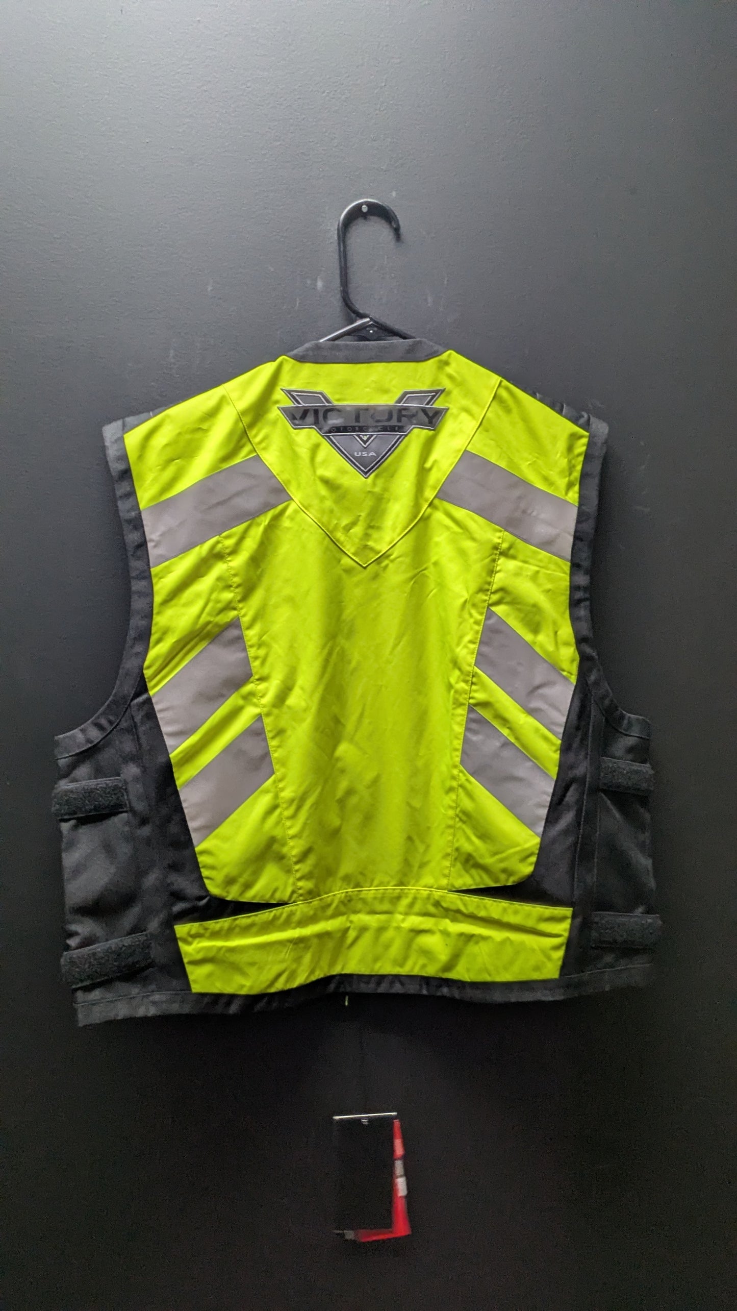 New Victory Military Vest unisex safety yellow-Med