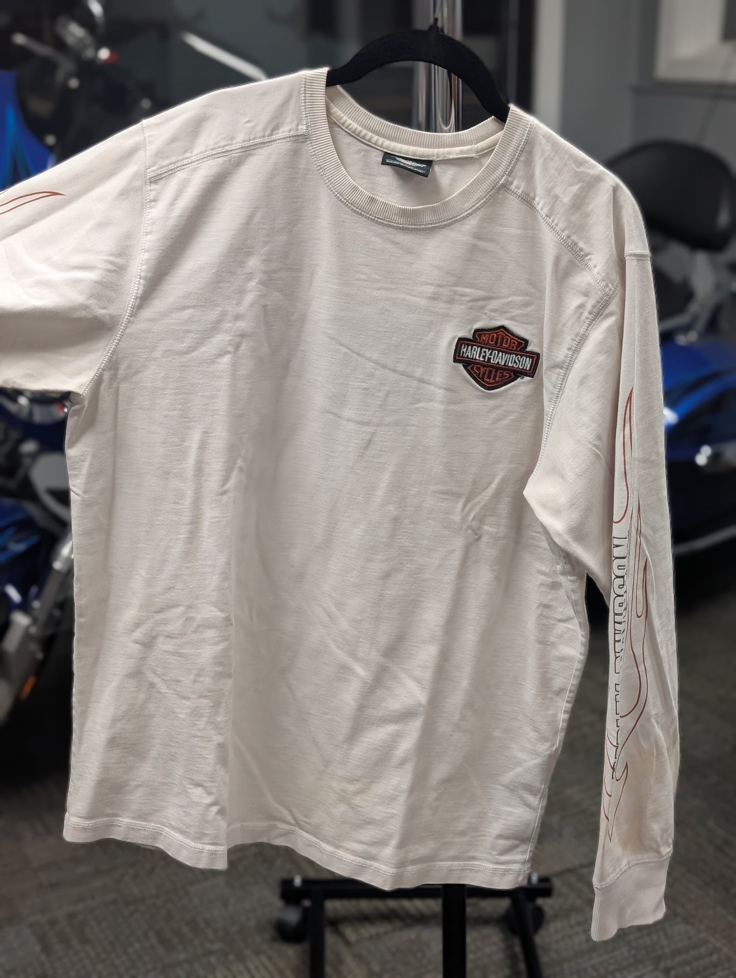 White Harley-Davidson long sleeve t-shirt large
