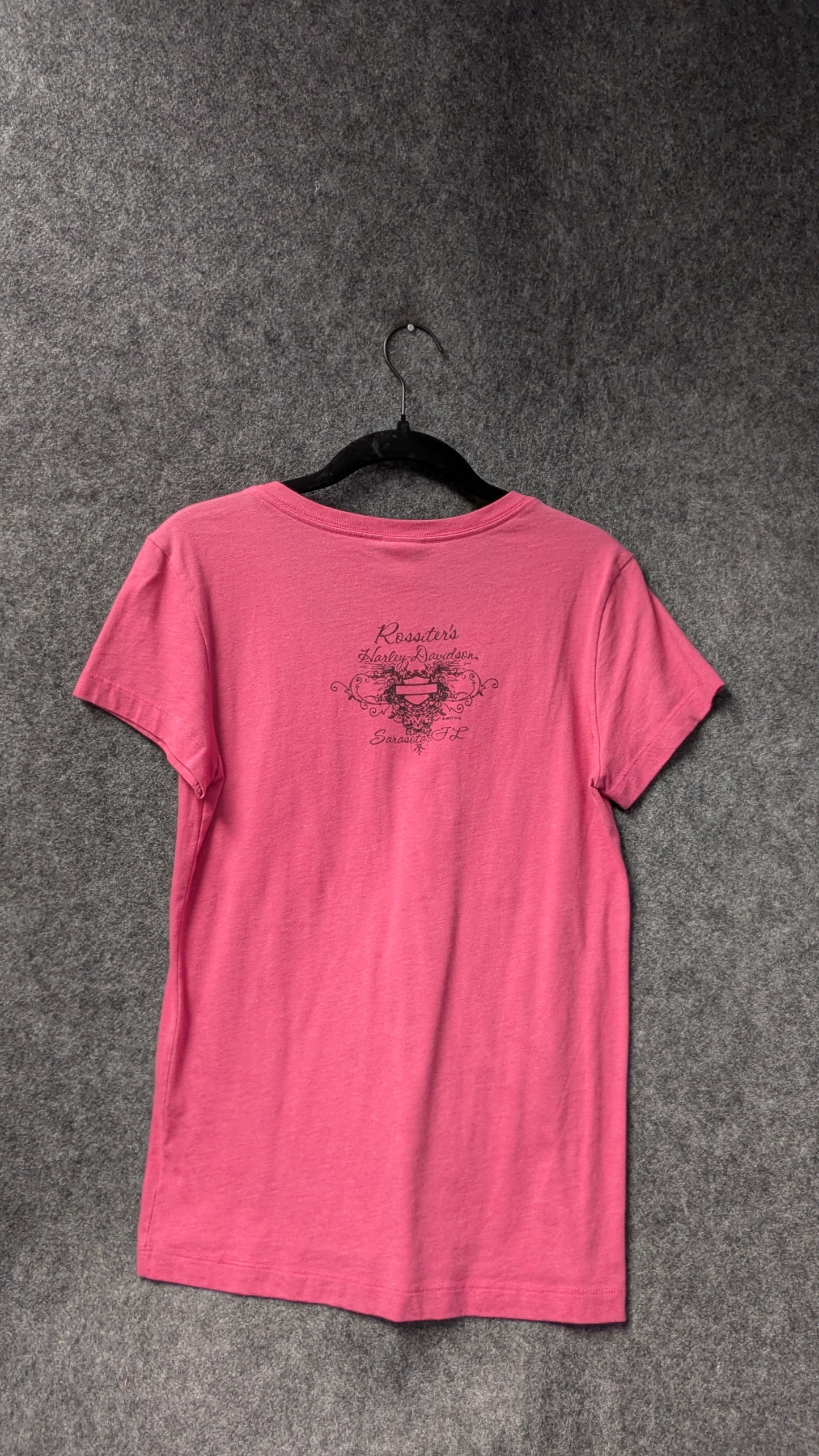 Women’s Harley-Davidson Pink V-Neck Tee – Size small