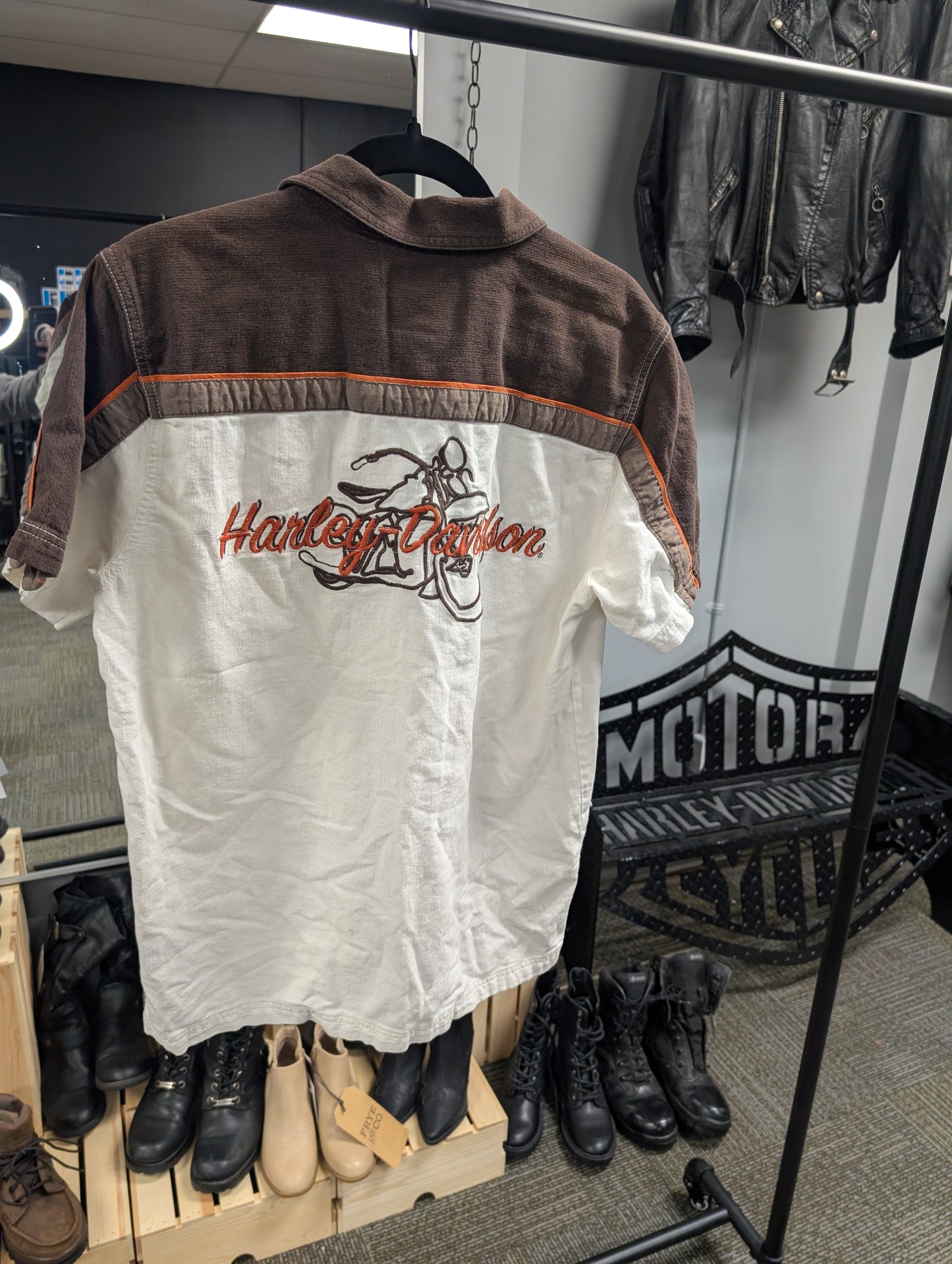 Harley Davidson Mens medium short sleeve Woven logo shirt 96440-12VM