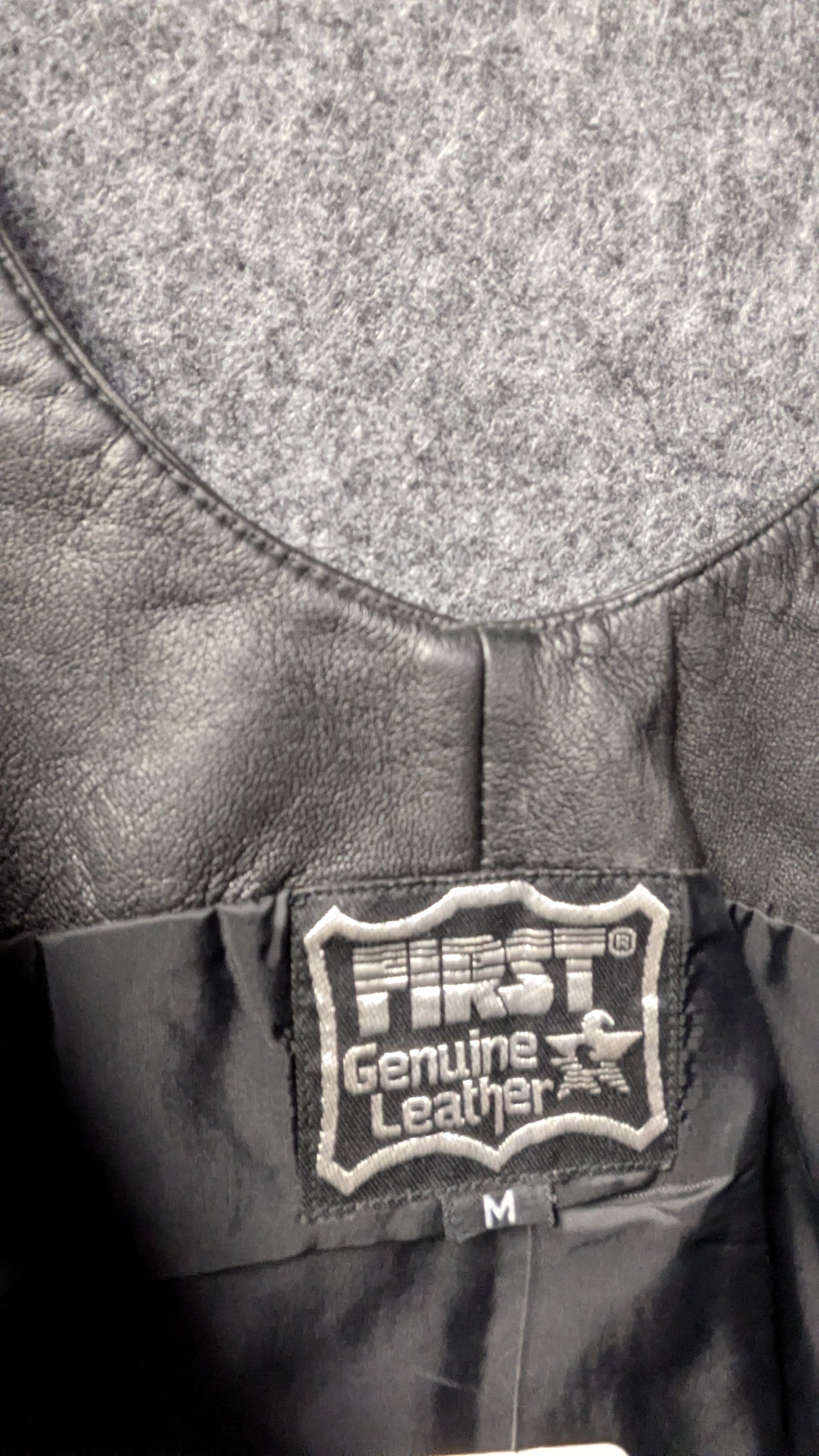 Women’s First Genuine Leather Zip-Front Tank – Size M