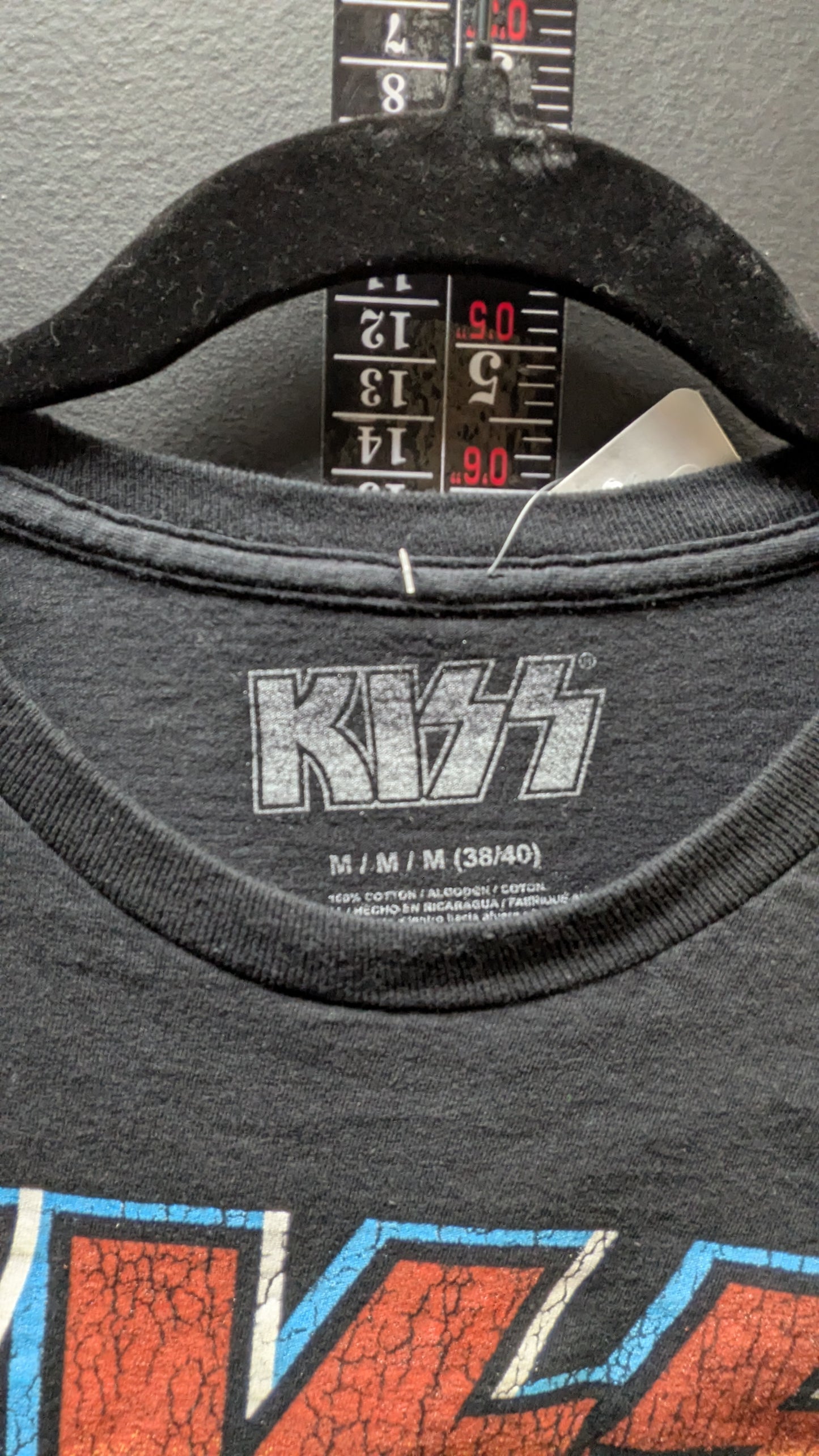 KISS "Alive! In '75" Graphic Tee – Black – Size Medium