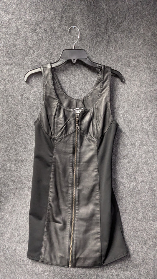 Women’s First Genuine Leather Zip-Front Tank – Size M