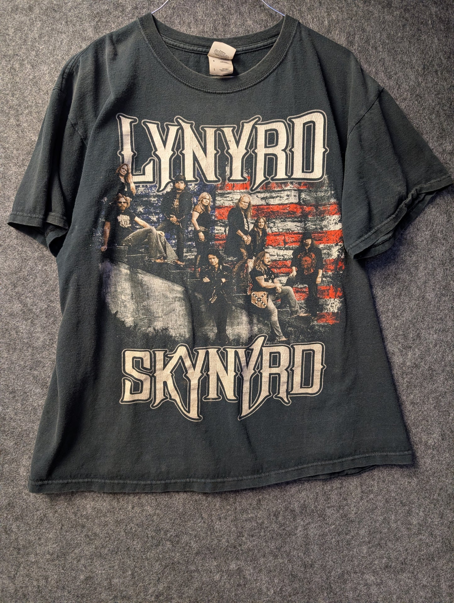 Lynard Skynard 2011 Tour Tshirt