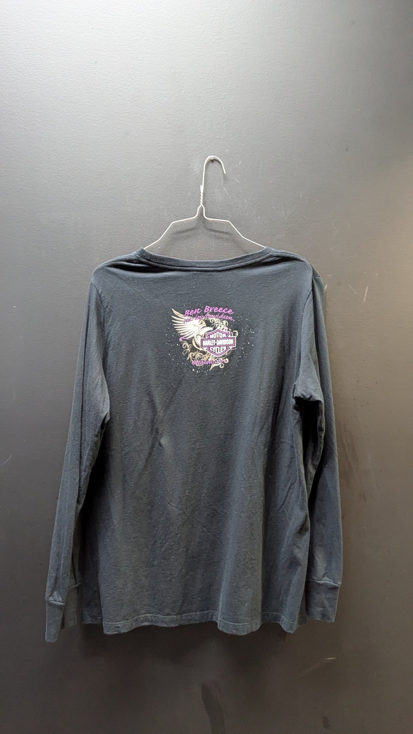 Harley-Davidson Women’s Rhinestone Rose Long Sleeve – Large (Estimated)
