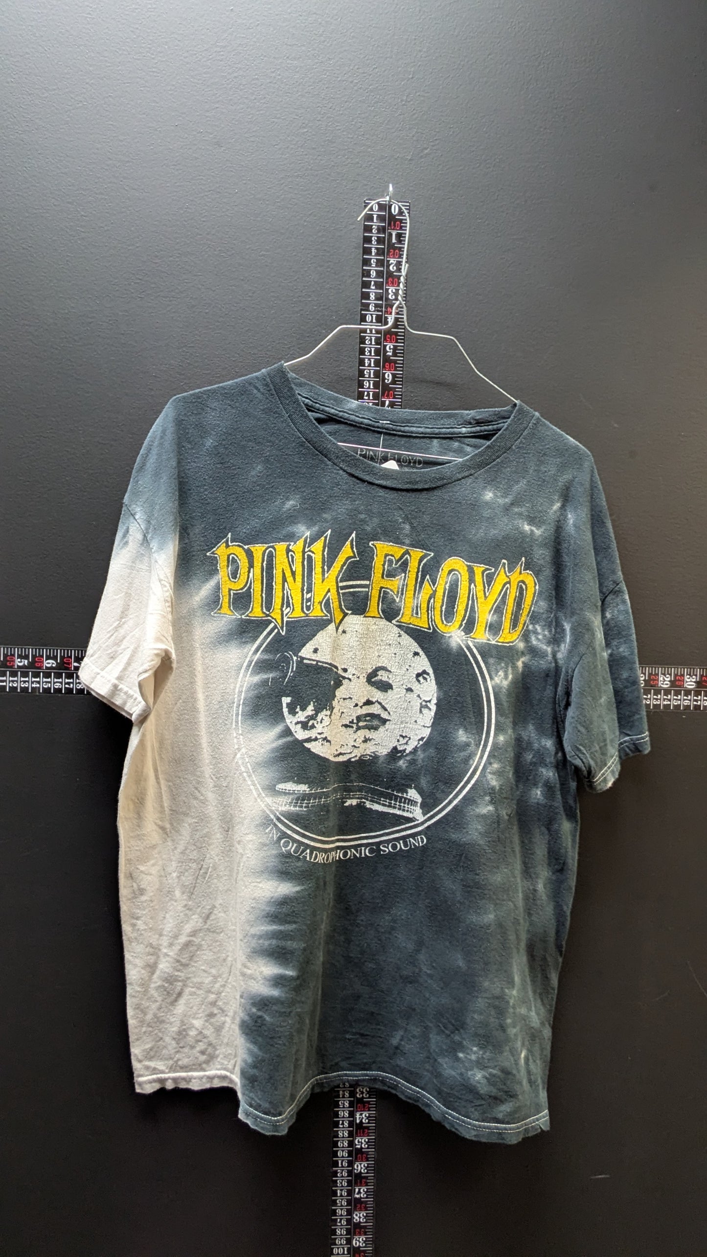 Pink Floyd "In Quadraphonic Sound" Graphic Tee – Black/White Tie-Dye – Size Medium