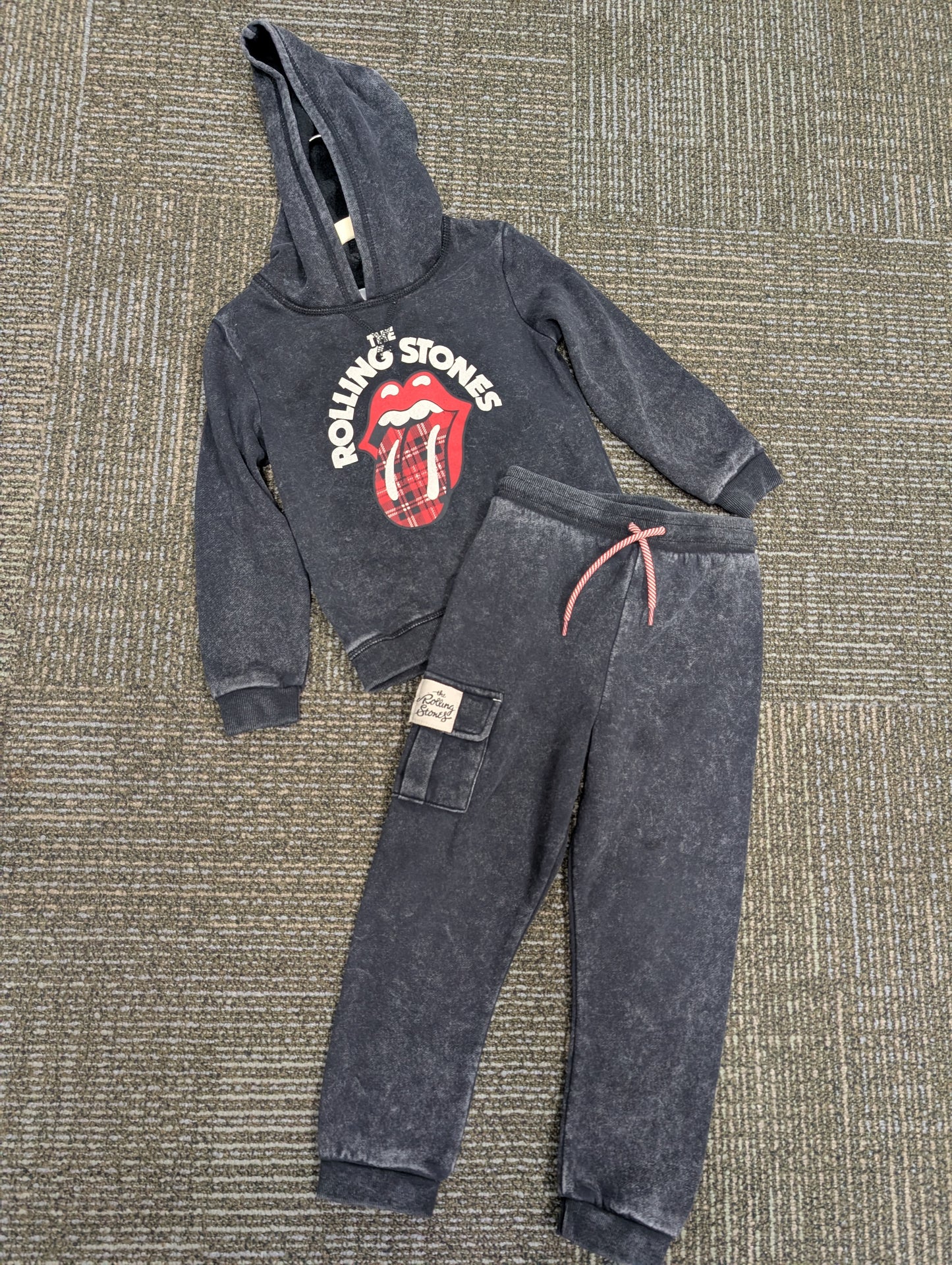 Rolling stones 5t outfit