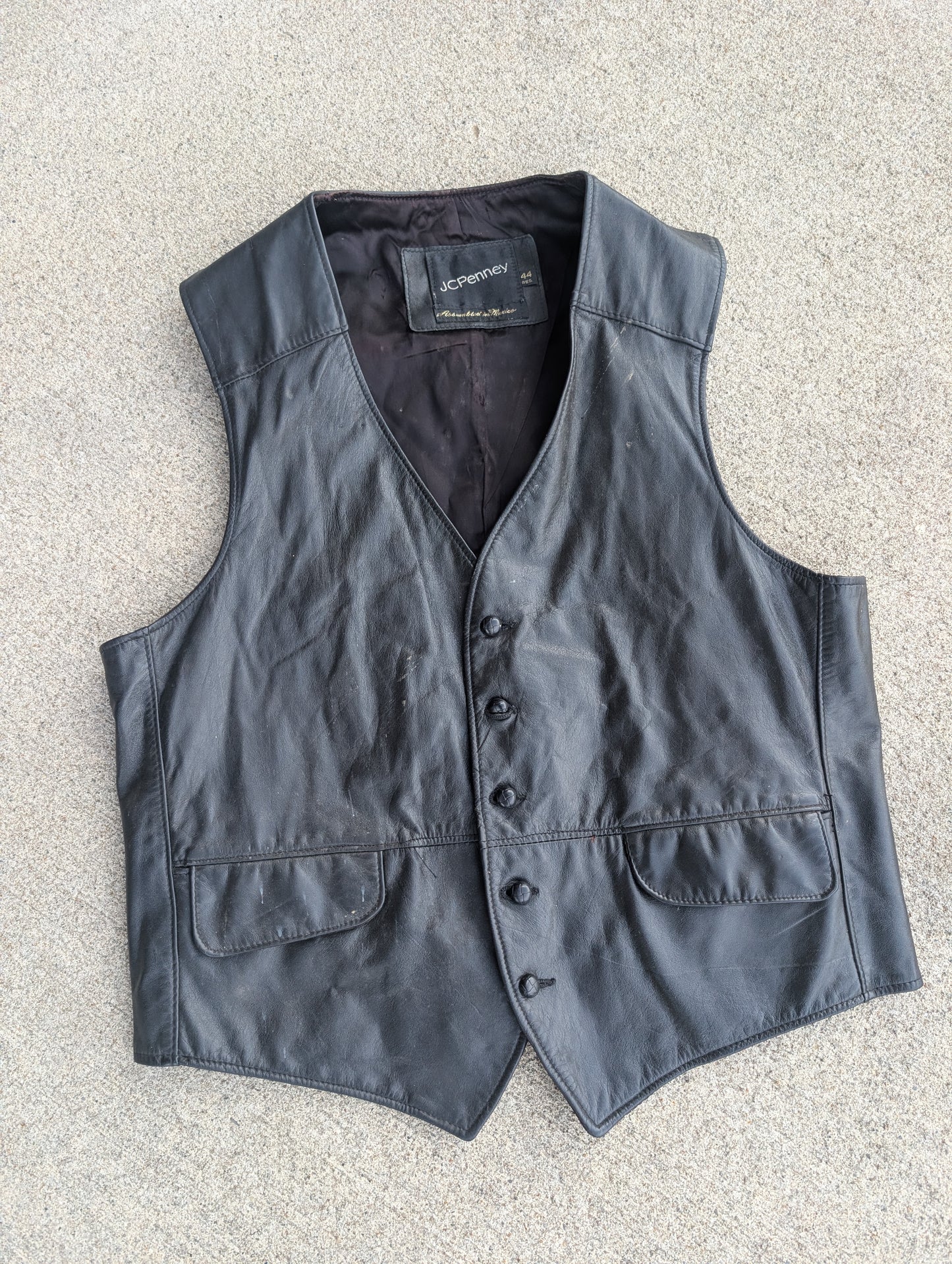Vintage JCPenney Black Leather Vest – Size 44 Regular