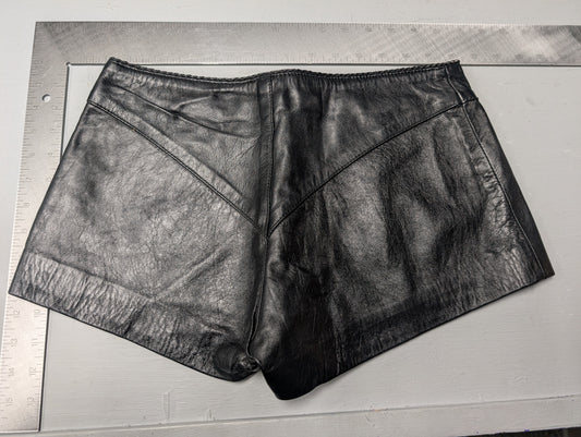 Leather shorts women's large