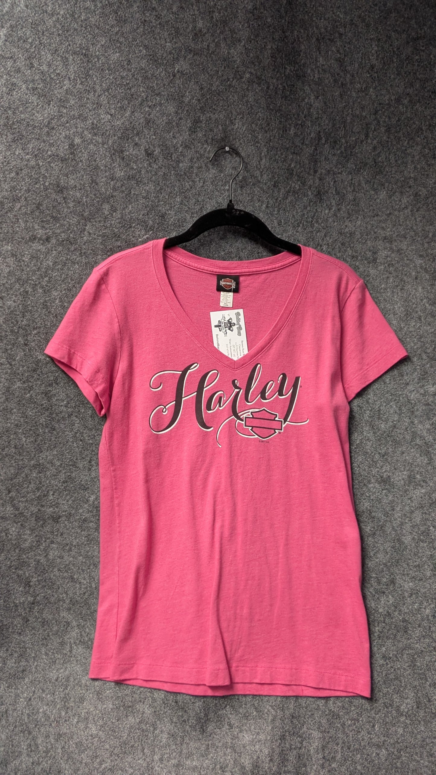 Women’s Harley-Davidson Pink V-Neck Tee – Size small