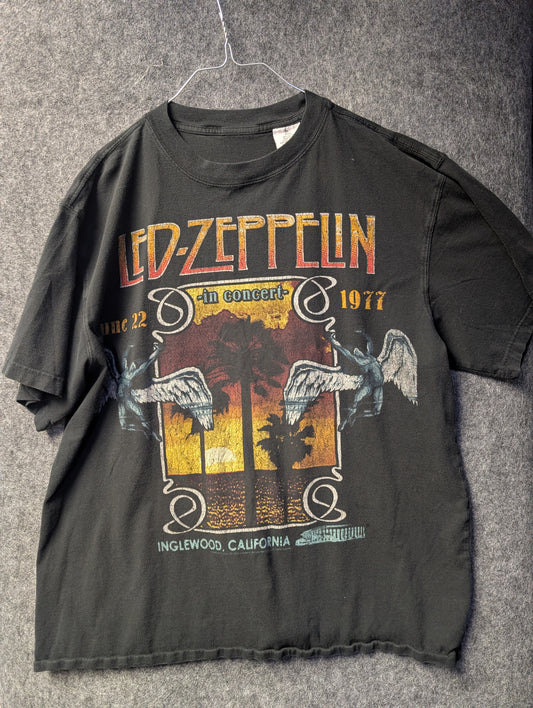 Led Zeppelin “In Concert 1977 – Inglewood, California” T-Shirt (1X Big)
