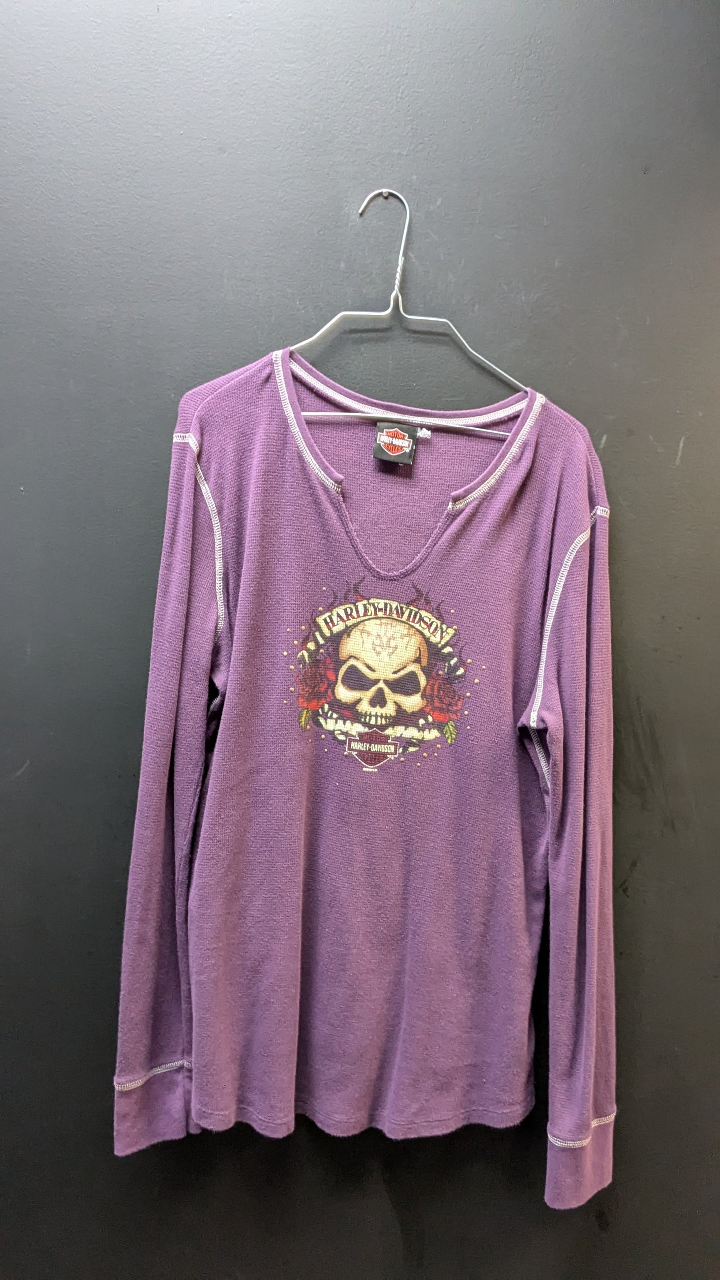 Harley-Davidson Purple Thermal Long Sleeve – Women’s XXL (Estimated)