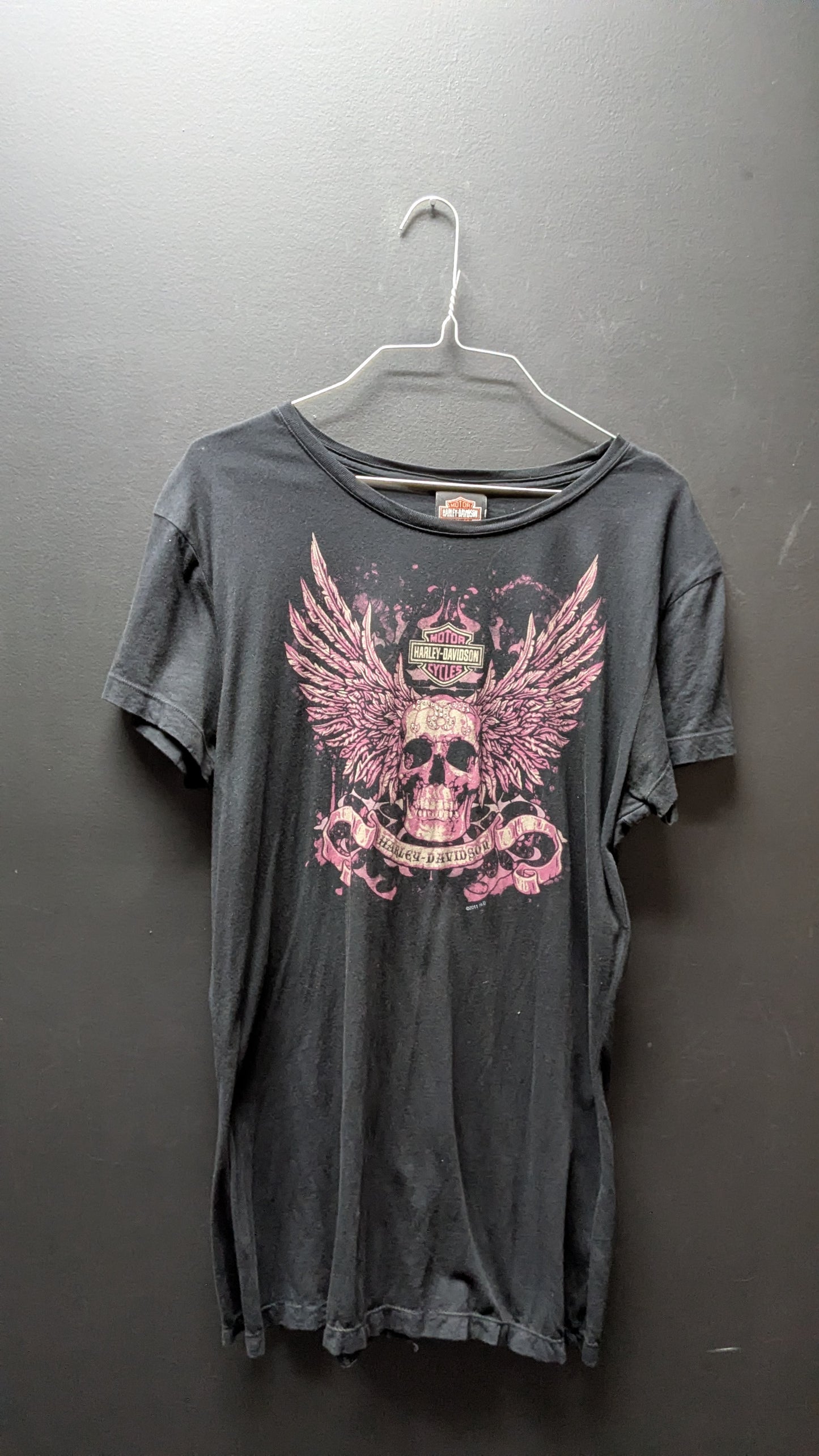Harley-Davidson Pink Skull Woman's T-shirt