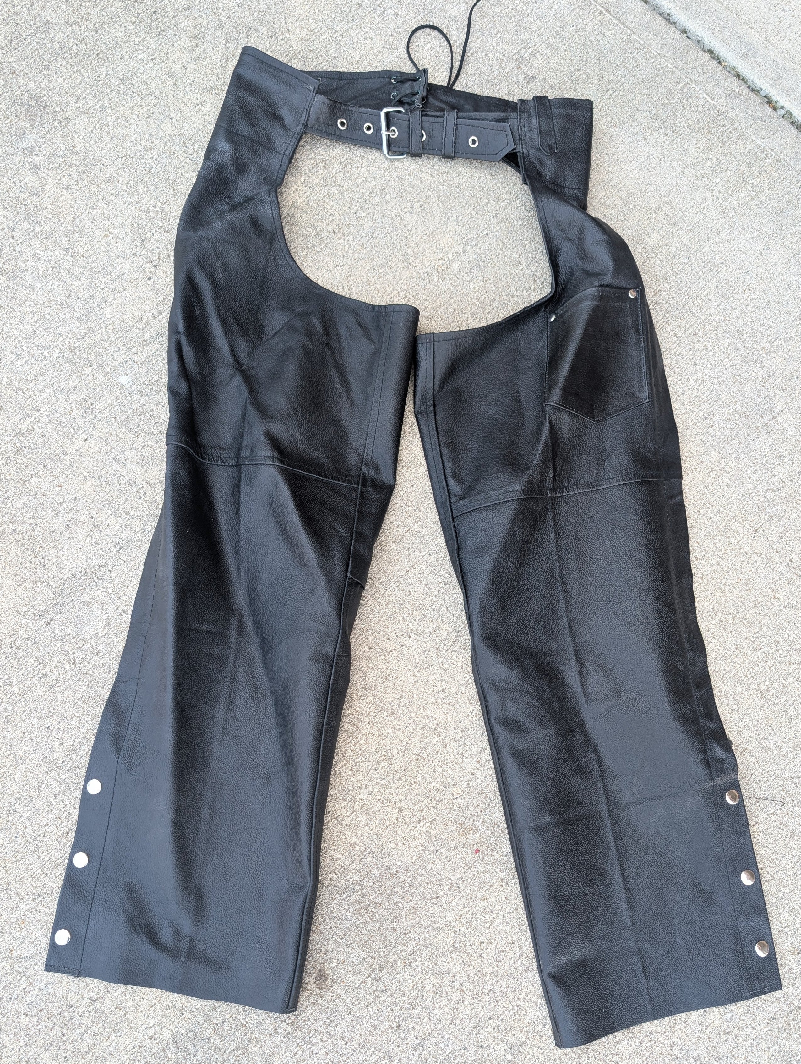 Jamin Leather Black Motorcycle Riding Chaps – Size M – Behind Bars ...