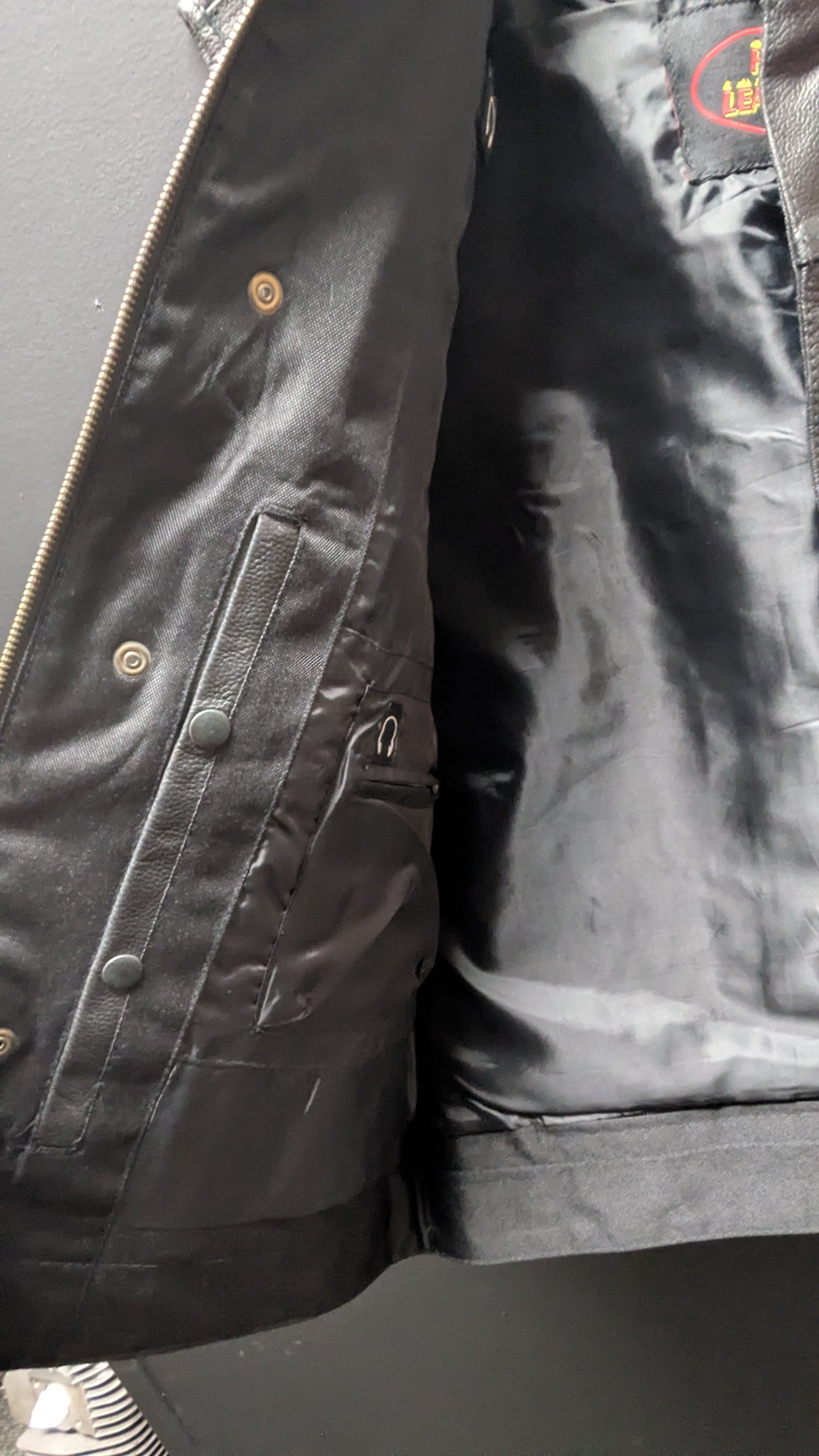 New Hot leather vest; with hidden snaps with zipper -2XL