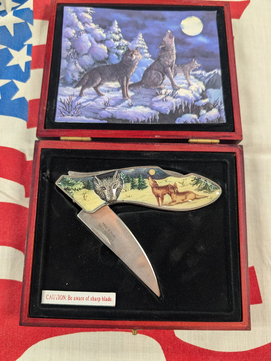 Franklin Mint Wolf knife in wood box