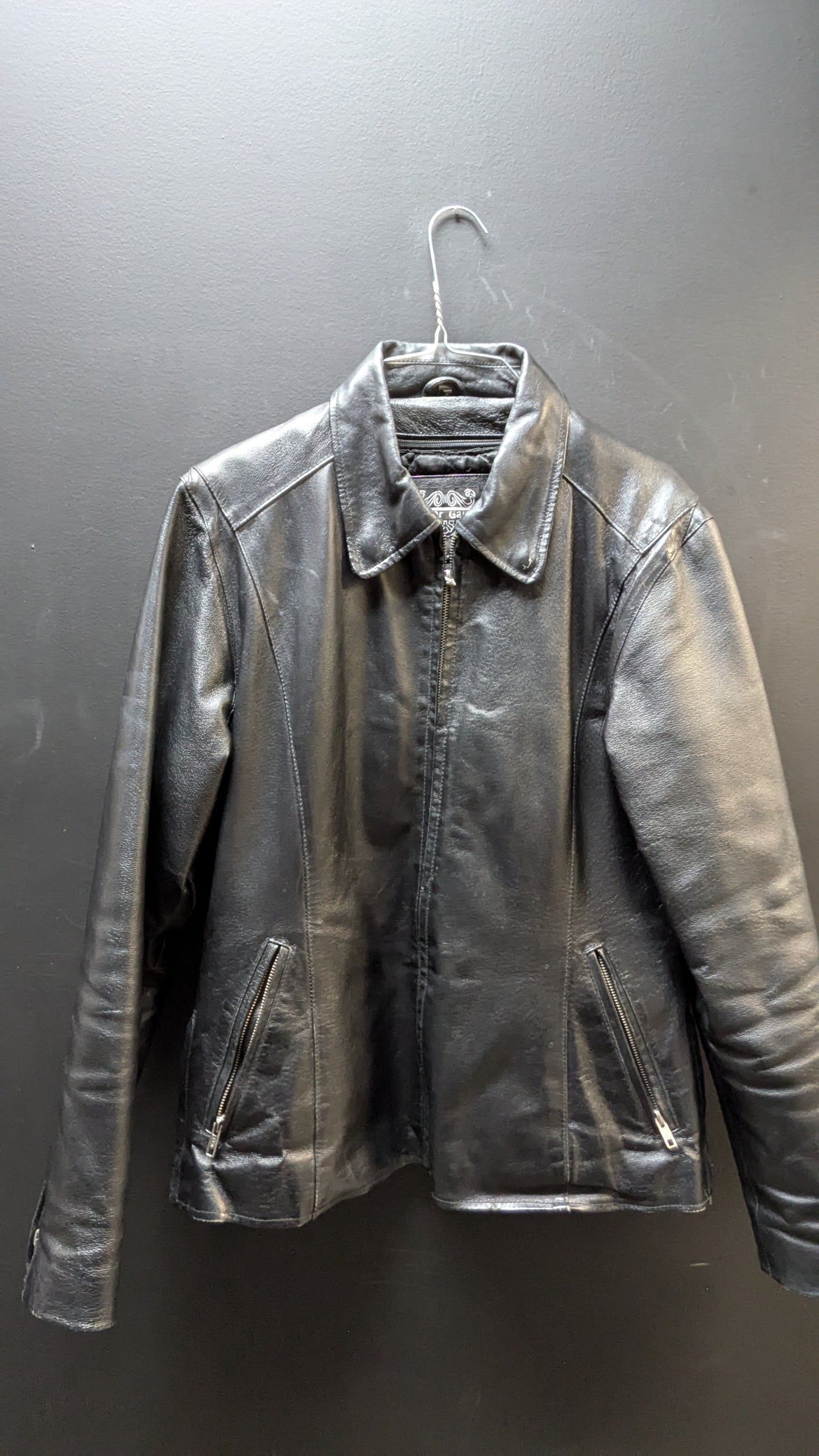 Women’s Black Leather Zip-Front Jacket – Size Large