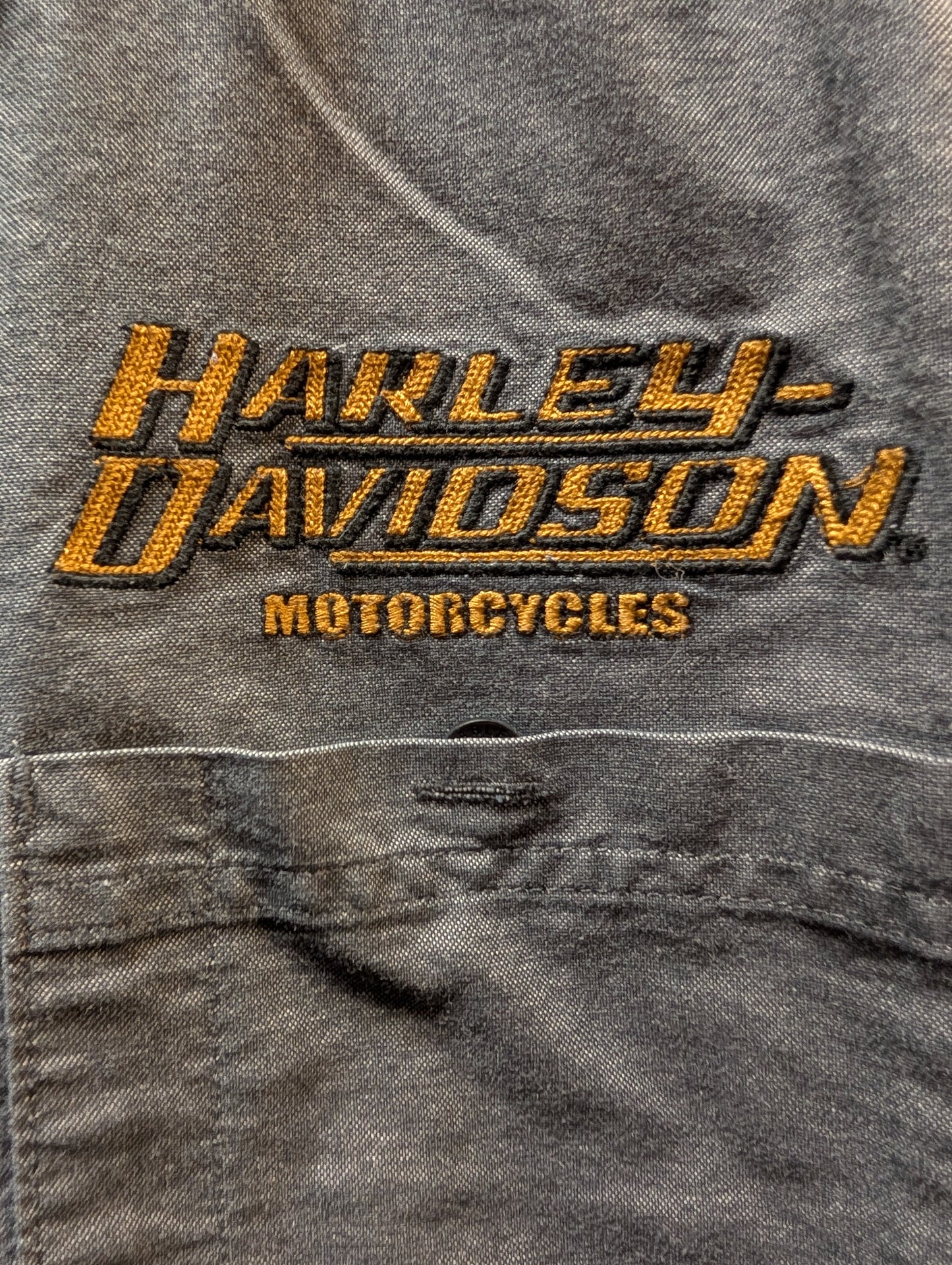 Button Up Harley Davidson Men's shirt