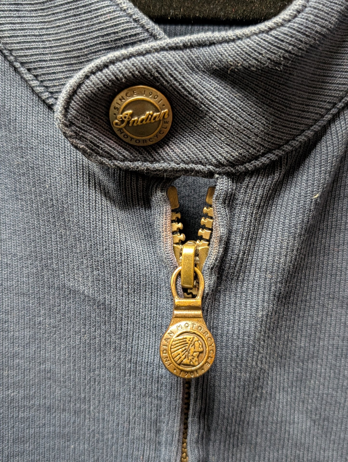 Indian Zip Up XL Sweatshirt