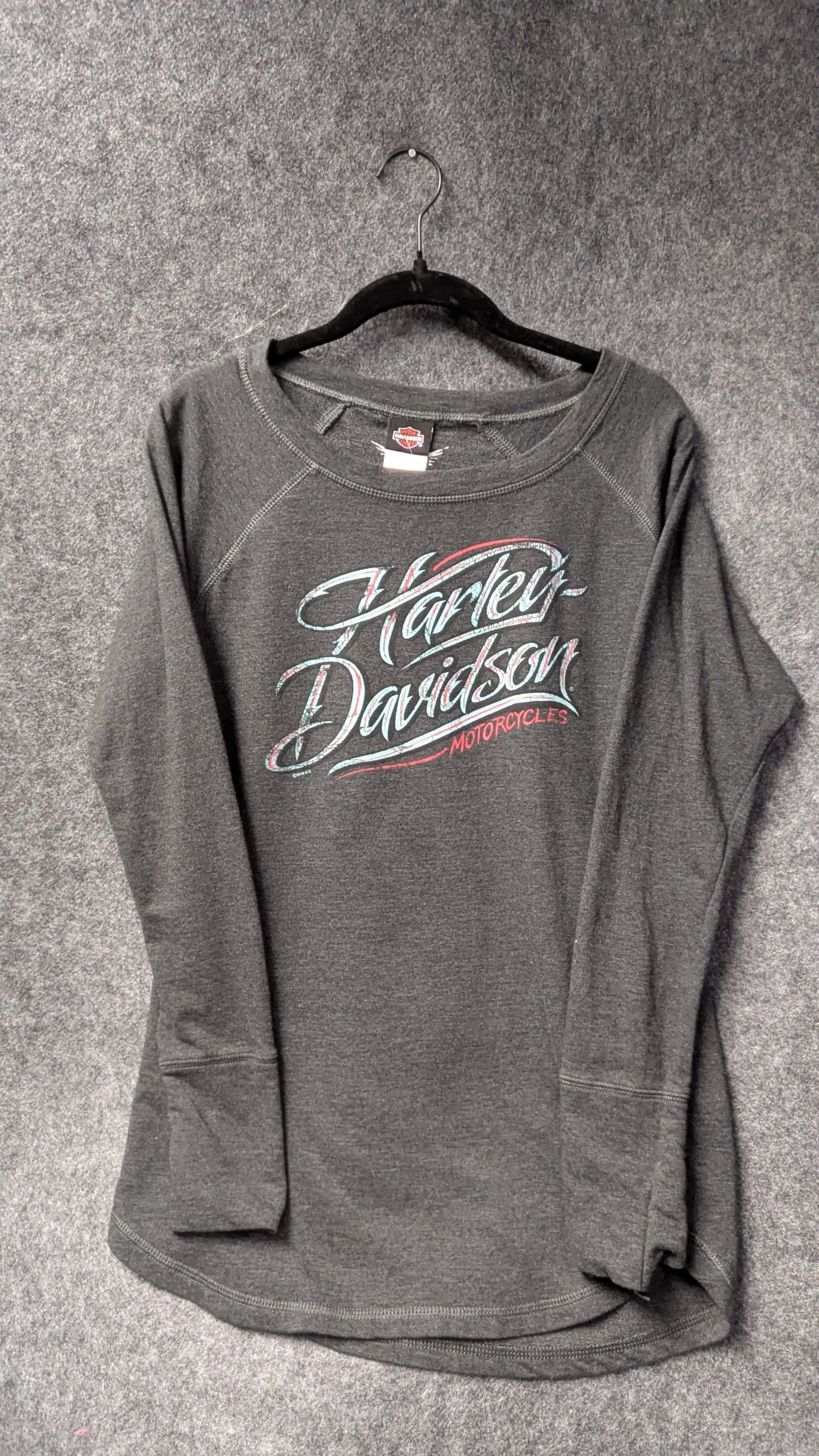 Women’s Harley-Davidson Long Sleeve Script Tee – Size M
