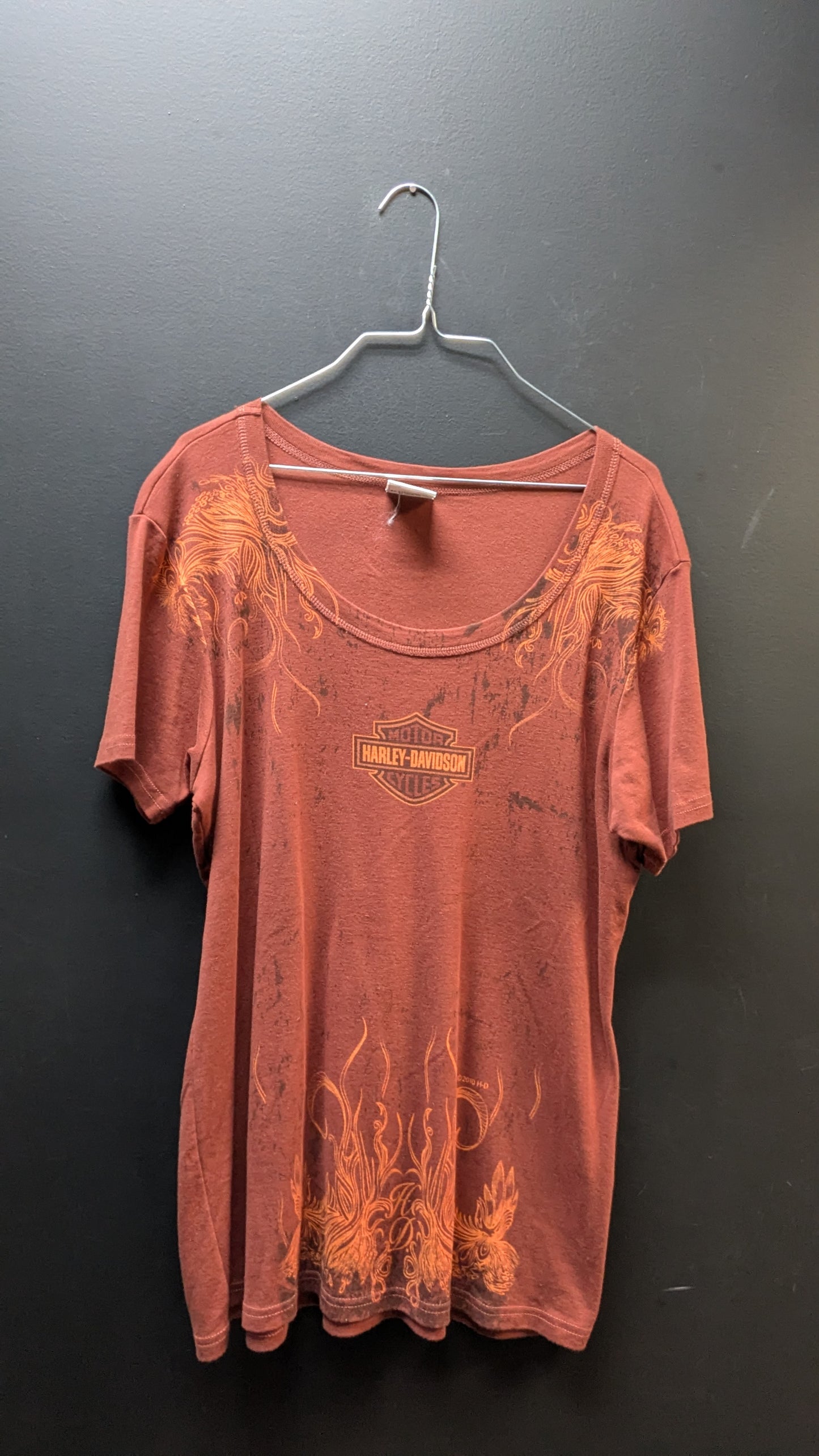 Vintage Harley-Davidson Women’s Graphic Tee – Burnt Orange