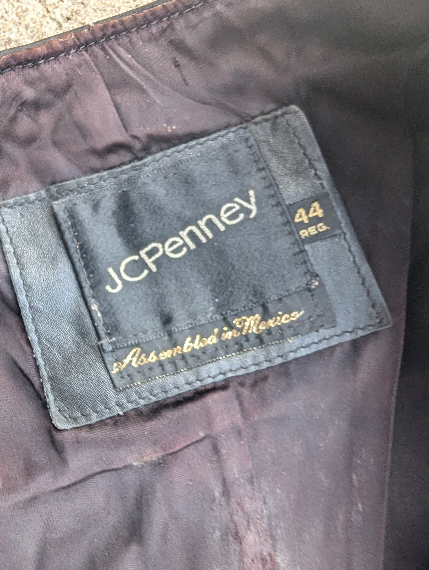 Vintage JCPenney Black Leather Vest – Size 44 Regular